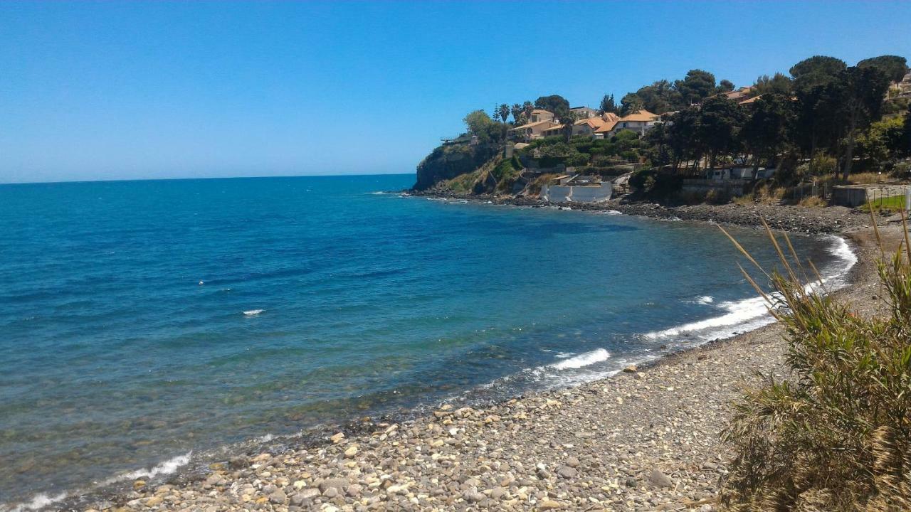 Villetta Sul Mare In Residence บรูโกลี ภายนอก รูปภาพ