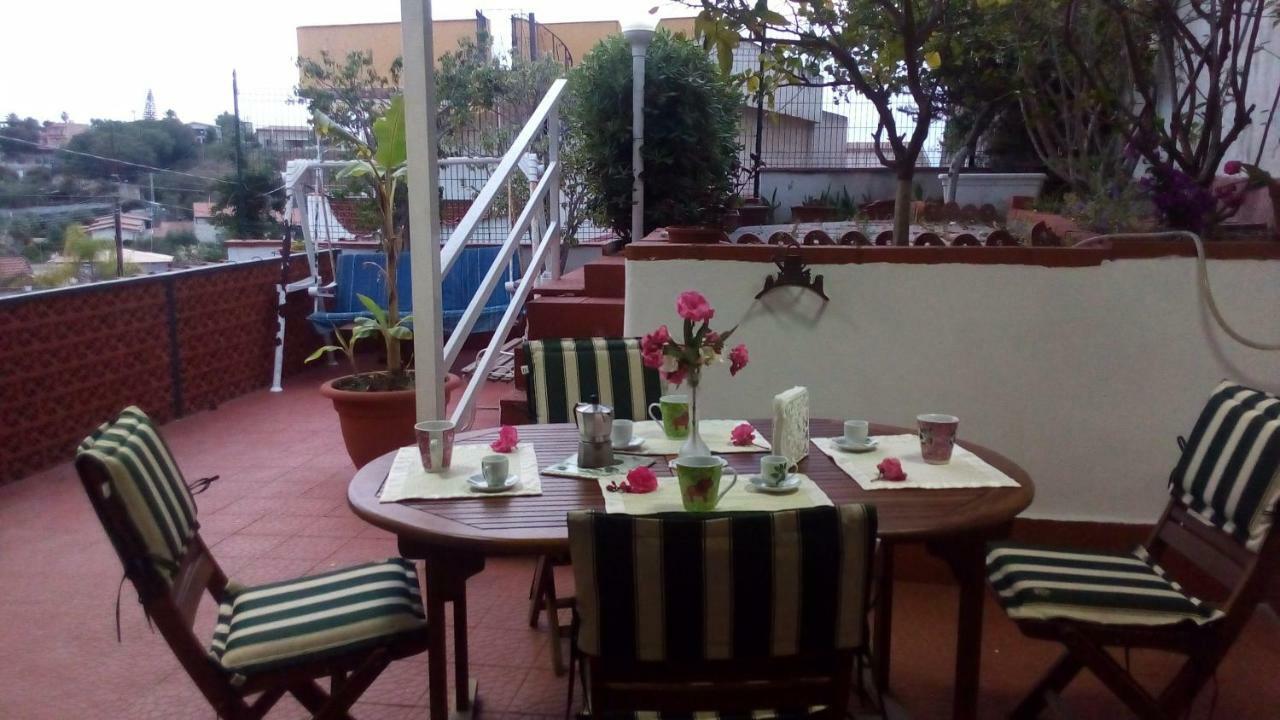 Villetta Sul Mare In Residence บรูโกลี ภายนอก รูปภาพ