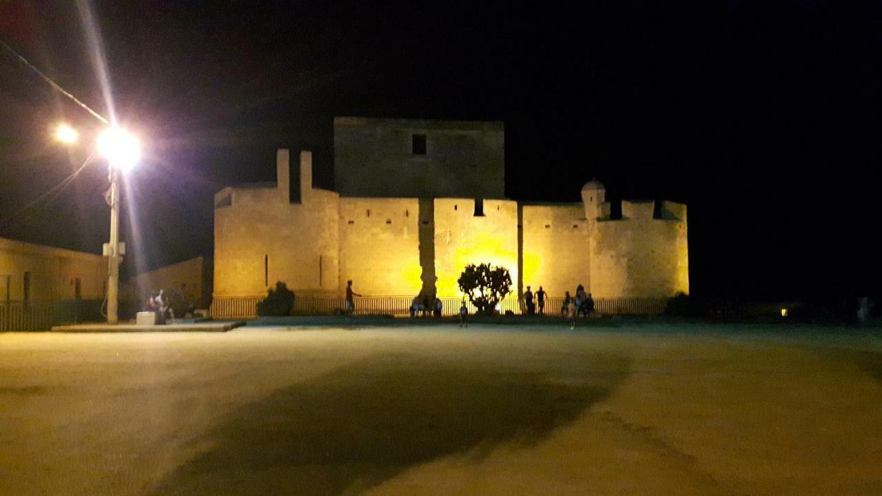 Villetta Sul Mare In Residence บรูโกลี ภายนอก รูปภาพ