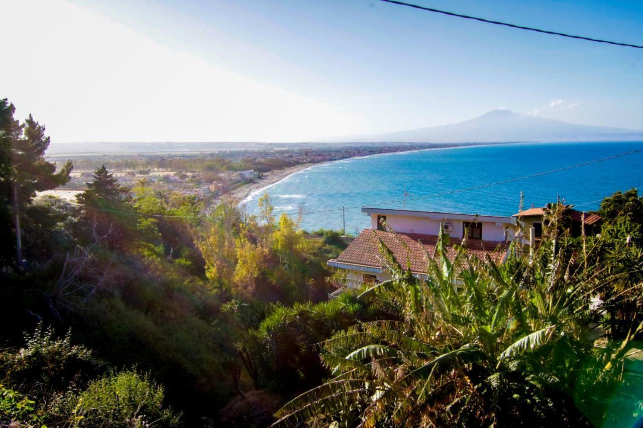 Villetta Sul Mare In Residence บรูโกลี ภายนอก รูปภาพ