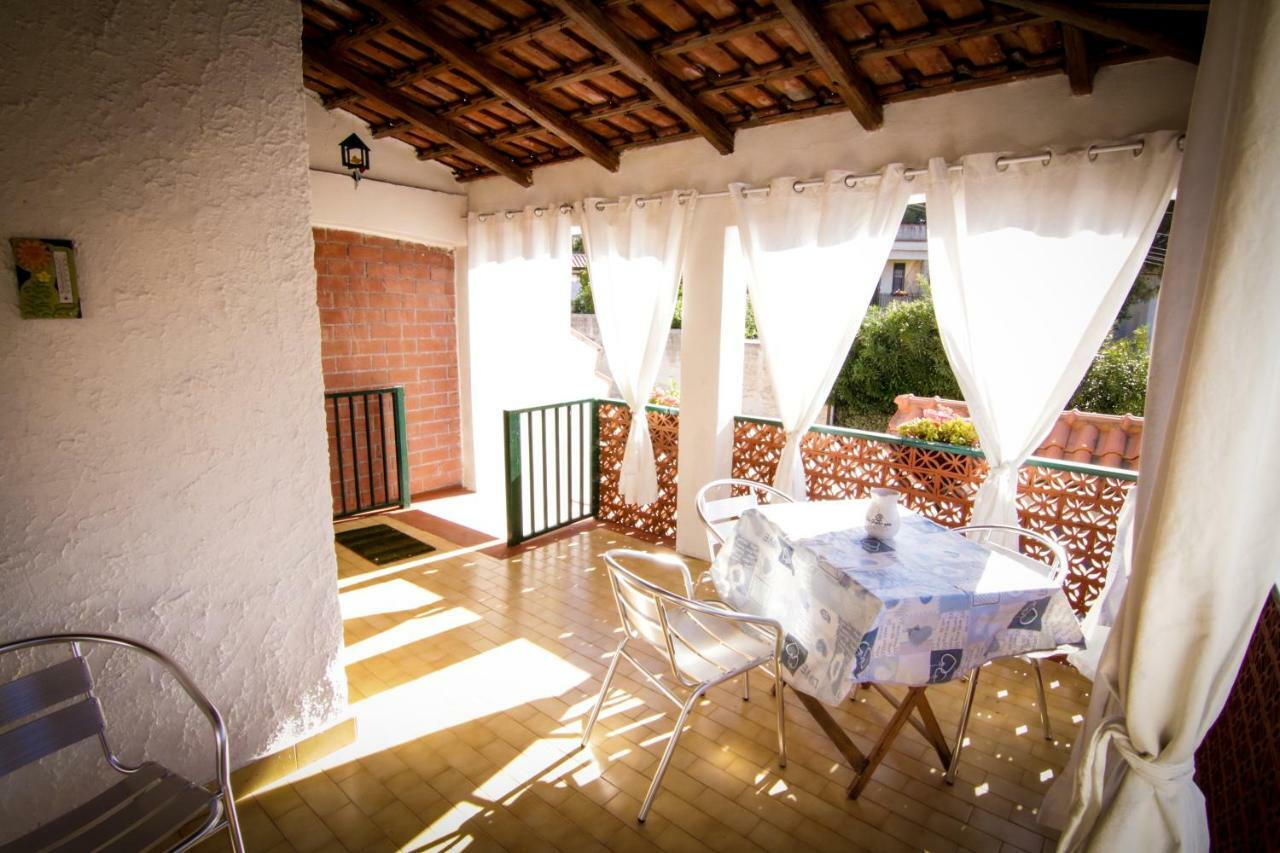 Villetta Sul Mare In Residence บรูโกลี ภายนอก รูปภาพ