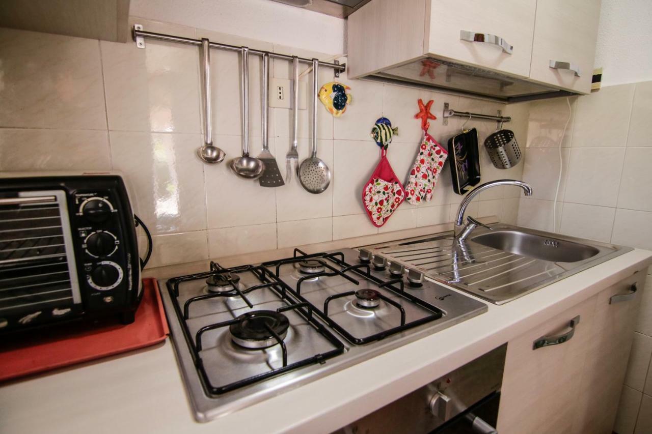 Villetta Sul Mare In Residence บรูโกลี ภายนอก รูปภาพ