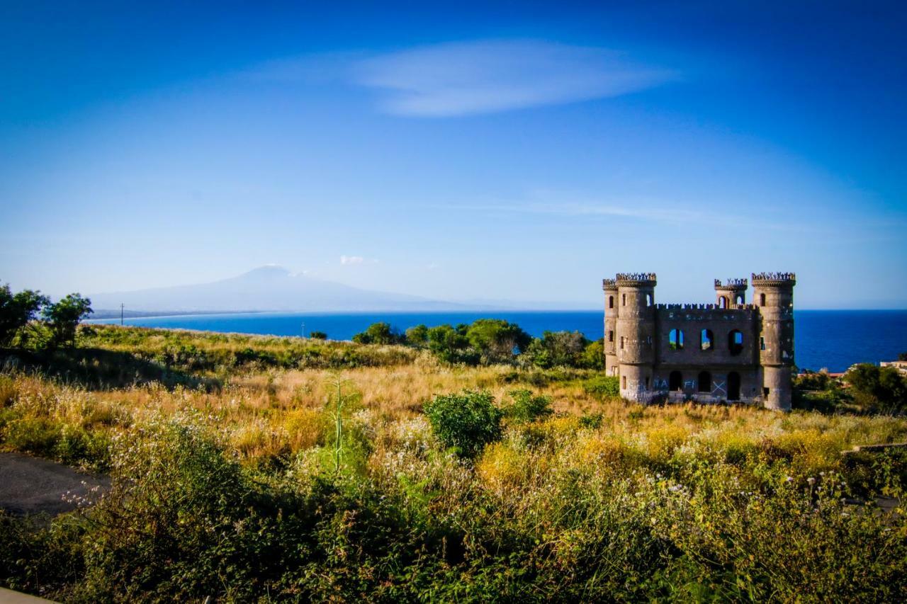 Villetta Sul Mare In Residence บรูโกลี ภายนอก รูปภาพ